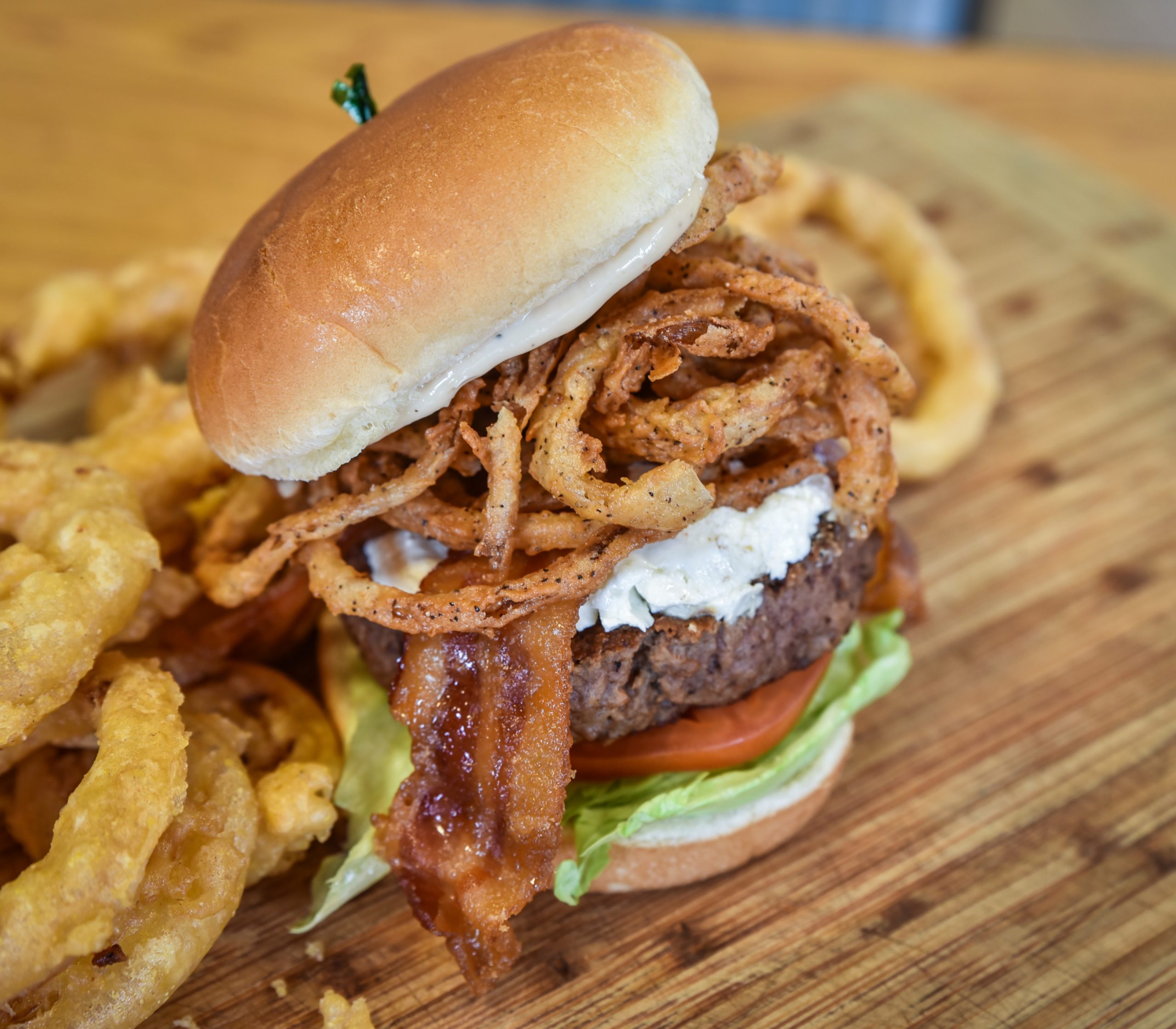 burger with onion rings